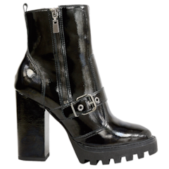 Bota Cano Médio Tratorado em Verniz Preto 0755 Bota Cano Médio Tratorado em Verniz Preto 0755