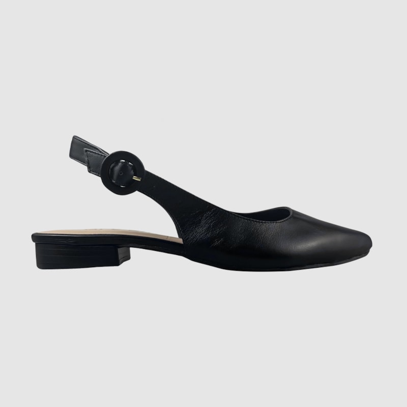 Chanel Bico Fino Preto 676