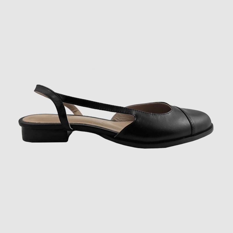 Chanel Ceci Couro Preto 673 ( Recomendamos a compra de um número acima do normalmente usado) Chanel Ceci Couro Preto 673 ( Recomendamos a compra de um número acima do normalmente usado)