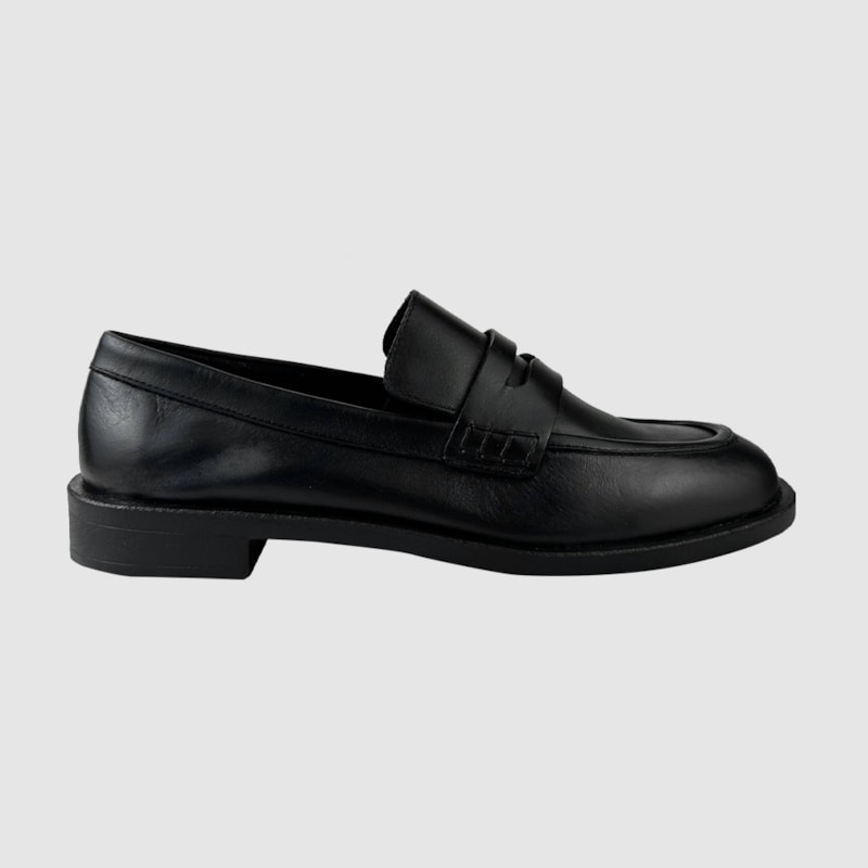 Mocassim Nina Couro Preto 326 Mocassim Nina Couro Preto 326
